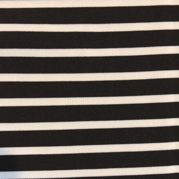 🆕 Paper Closet Black and White Stripe Dress - Picture 3 of 6